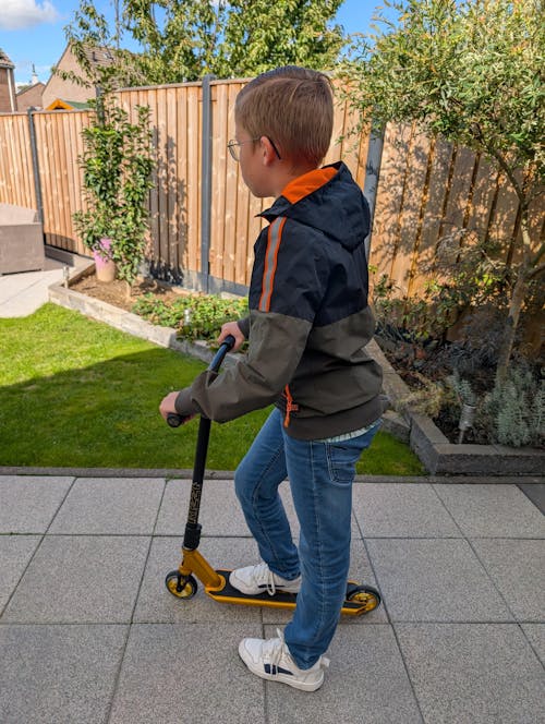 NKD Rizz Stuntstep 85 cm