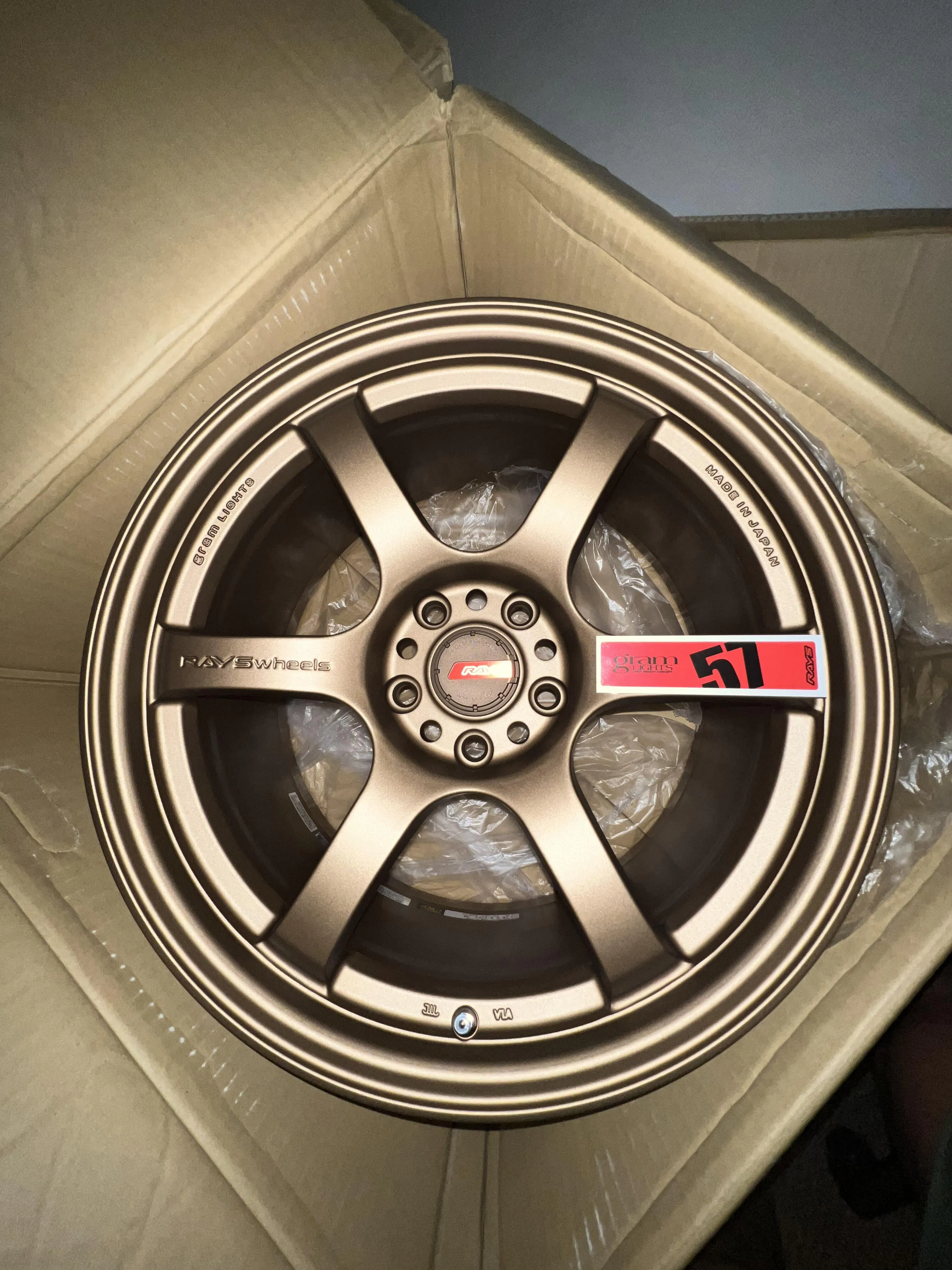 Gram Lights 57DR 17x9 +38 5x114.3 Bronze 2 main image 0