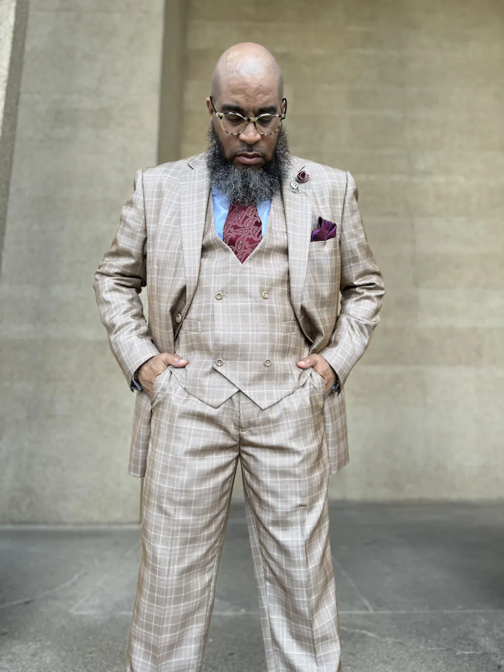 Men's Modern Fit Windowpane Plaid Suit with Paisley Double Breasted Vest in Navy Blue main image 0