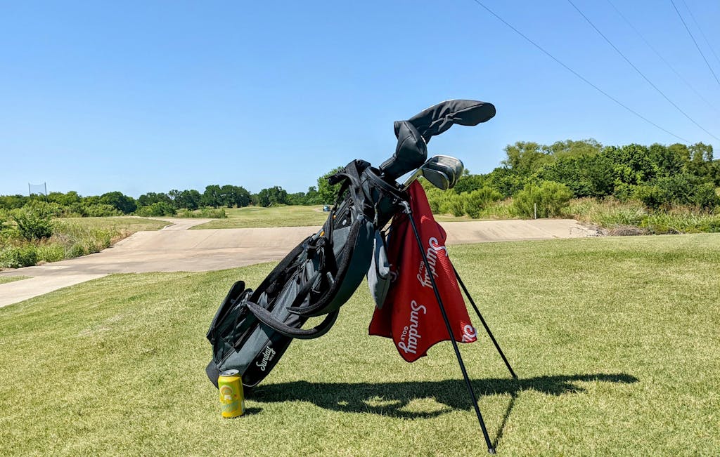 Loma XL by Sunday Golf Minimalist Golf Bag Matte Black