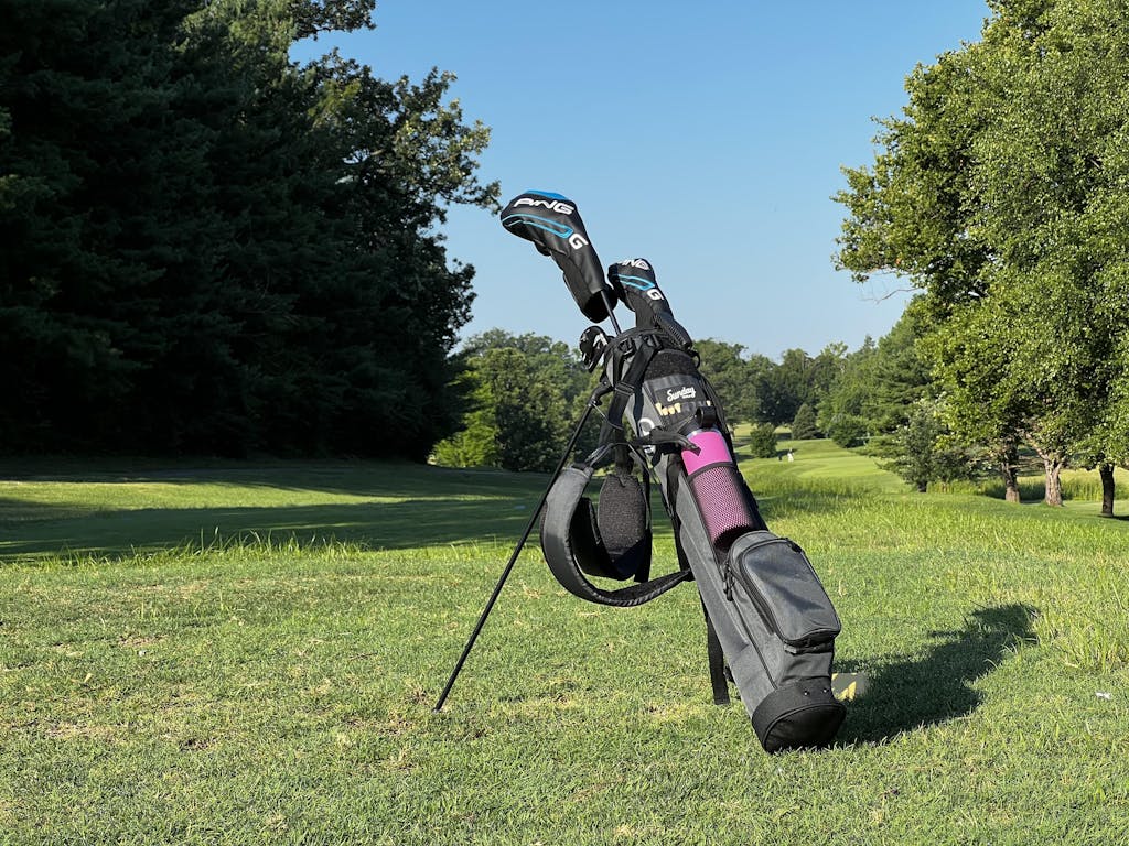 Loma XL by Sunday Golf Minimalist Golf Bag Matte Black