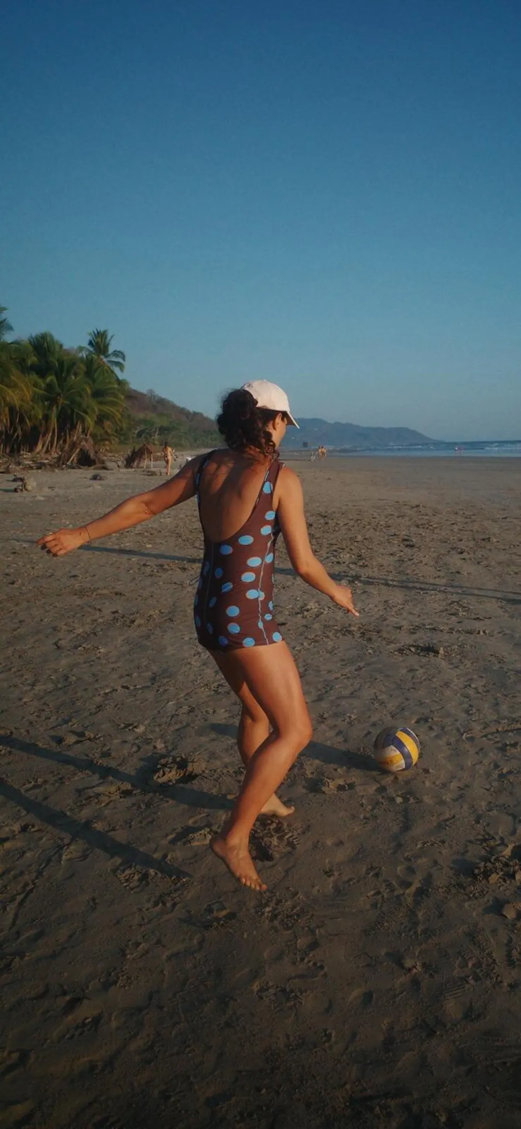 Kadek Surf Onesie Raja