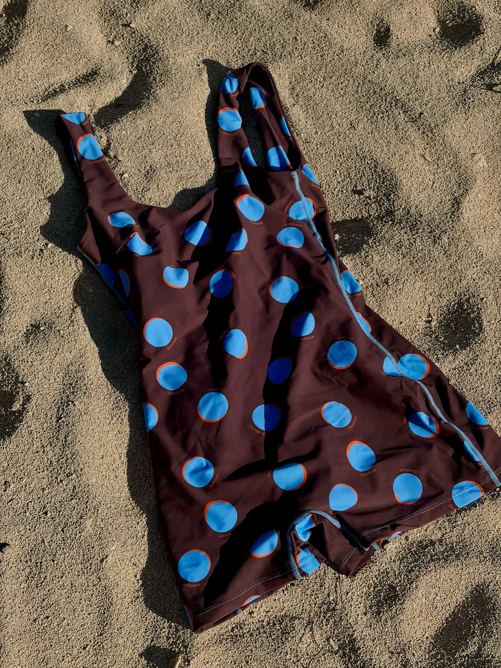 Kadek Surf Onesie Raja