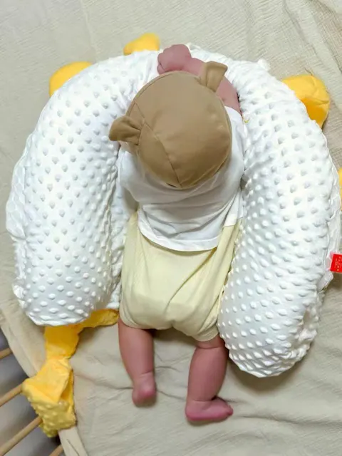 Smart Soothing Baby Lounger with Patting Hands