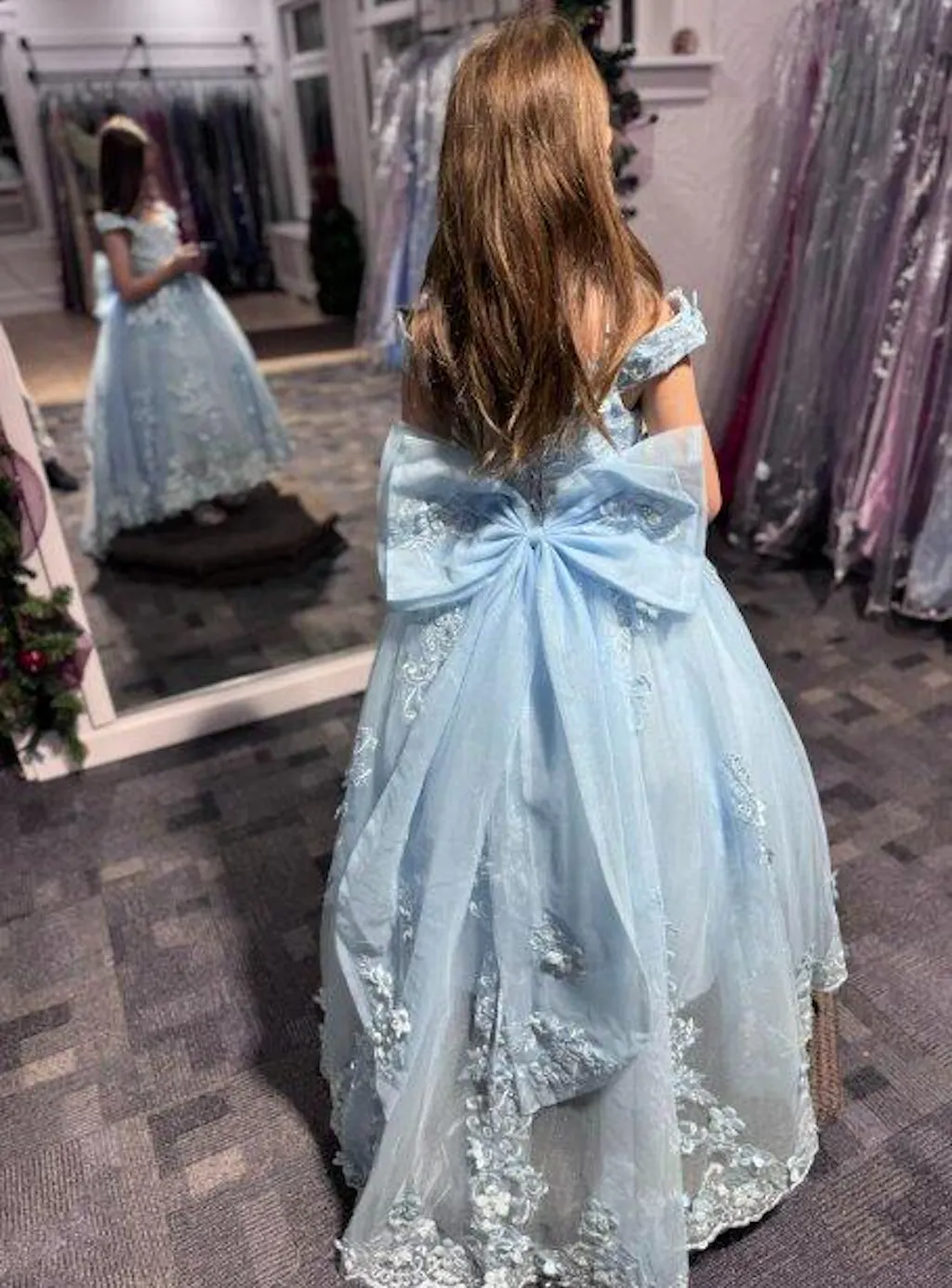 Sunnypetal Lace Appliqué 3D Flower Girl Dress with Bow for First Communion & Pageant