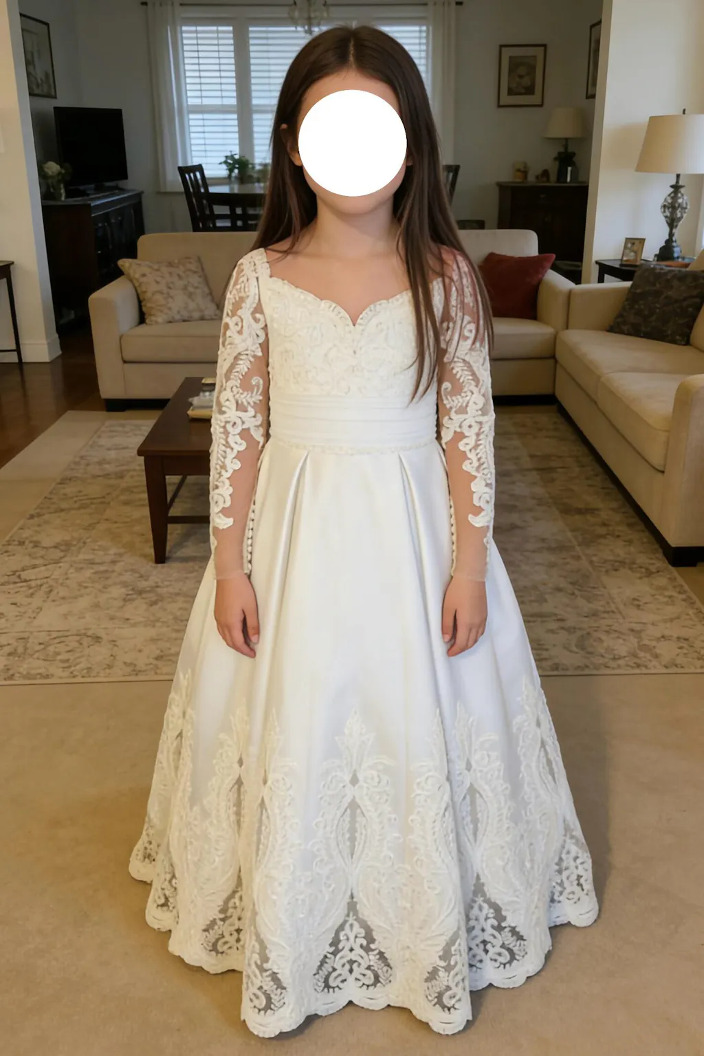 Sunnypetal Off-Shoulder Sweetheart Neckline Long Sleeves Lace Fmbroidery Communion Dress