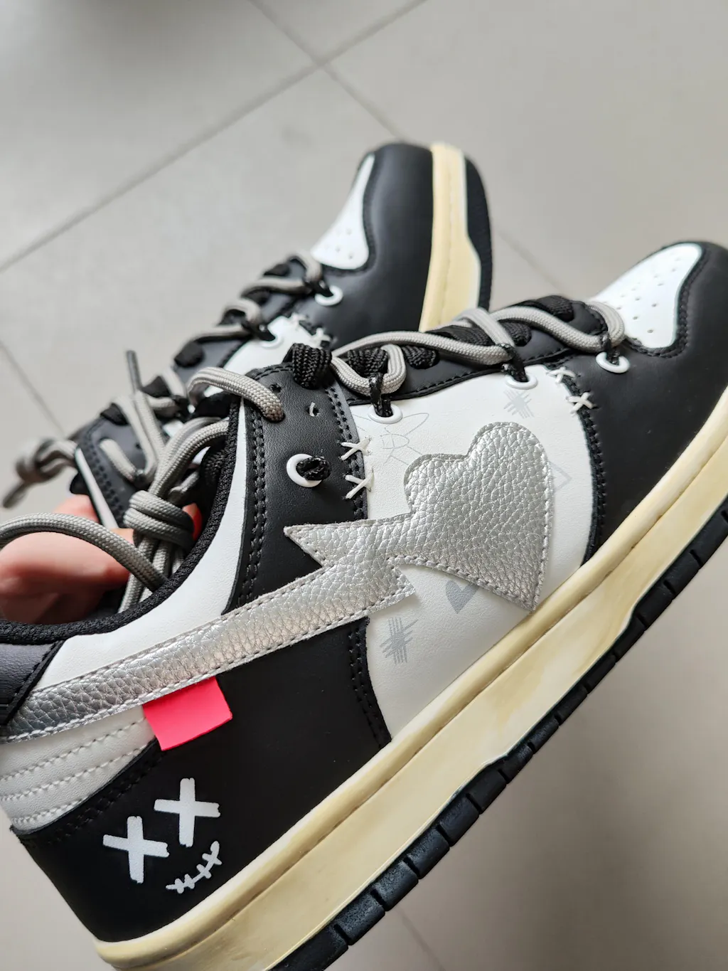 The Supermade High Street Love Sneakers 1424 The supermade high street love sneakers 1424