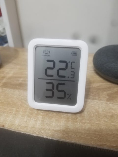 SwitchBot Meter Plus