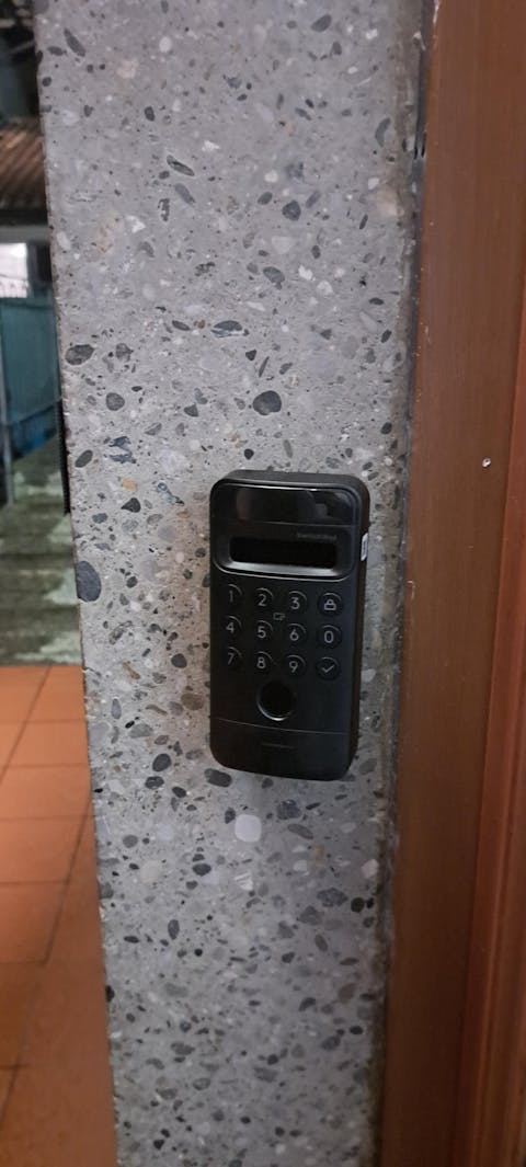 SwitchBot Lock Ultra Vision Combo