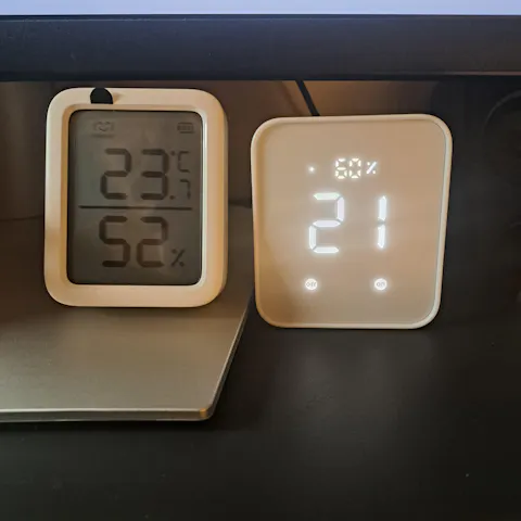 SwitchBot Meter Plus