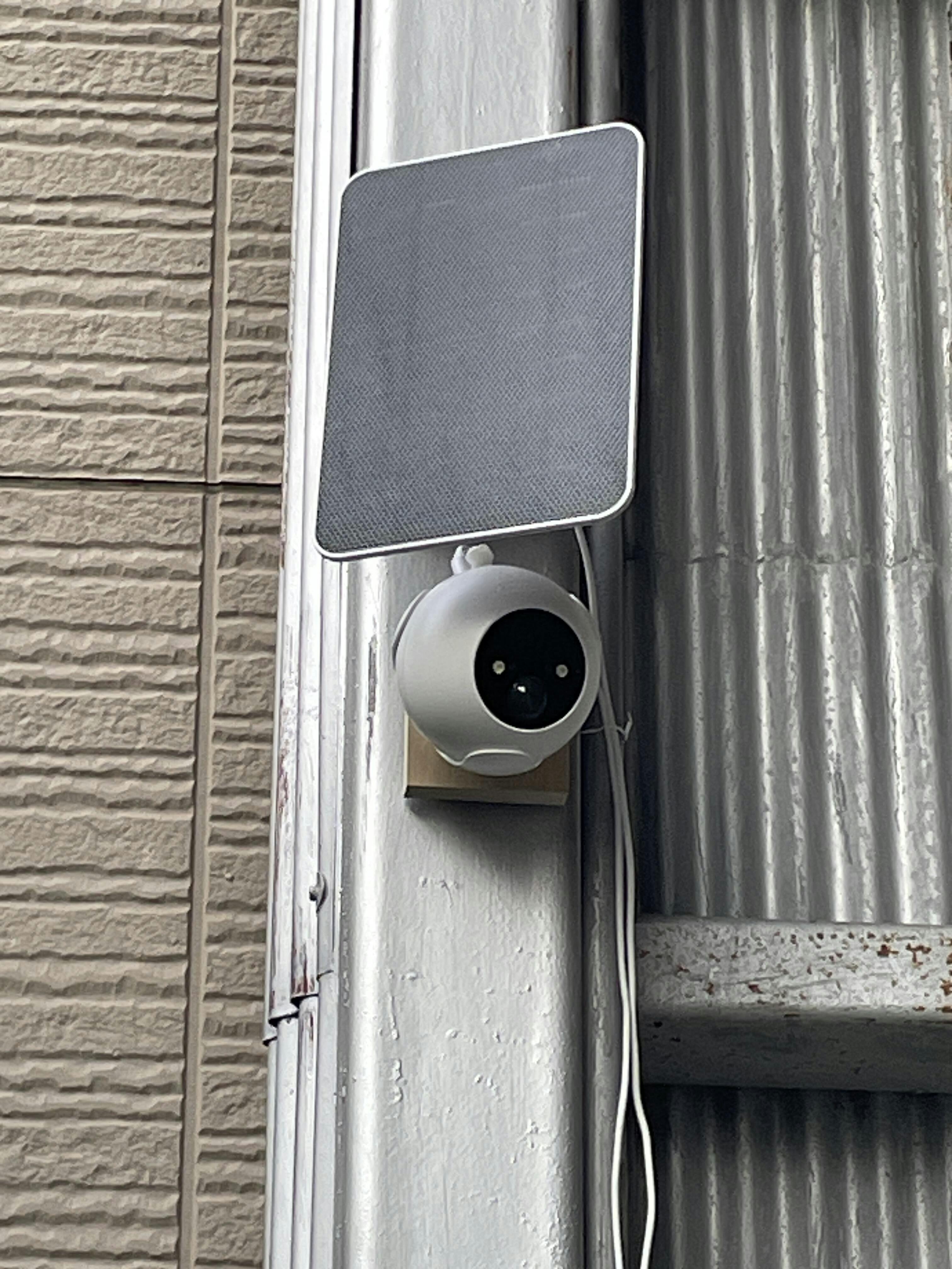SwitchBot ソーラー屋外用防犯カメラセット - エコで節約な防犯