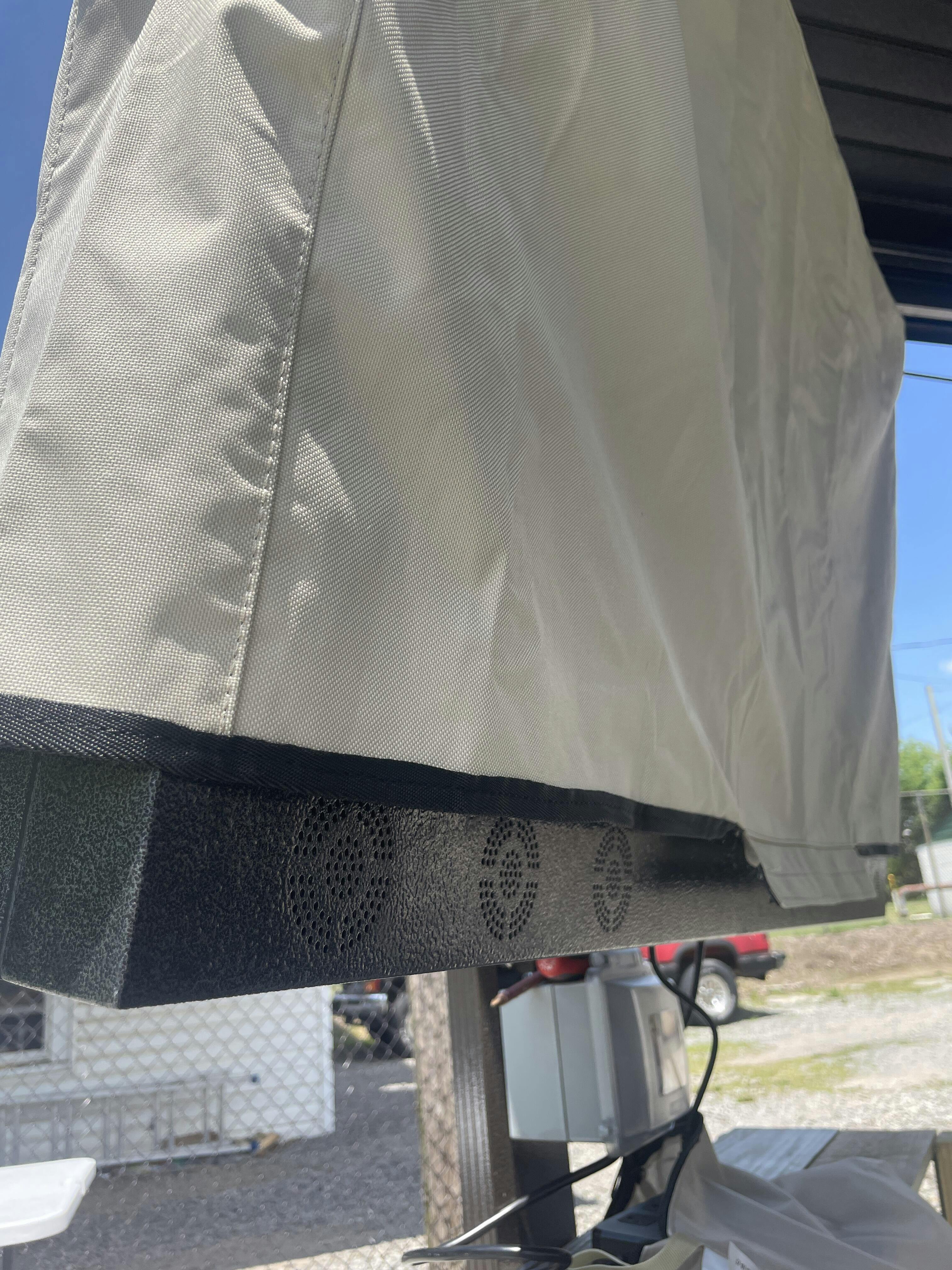 55" Allinone Outdoor TV With Audio System ( Garden Series) SYLVOX