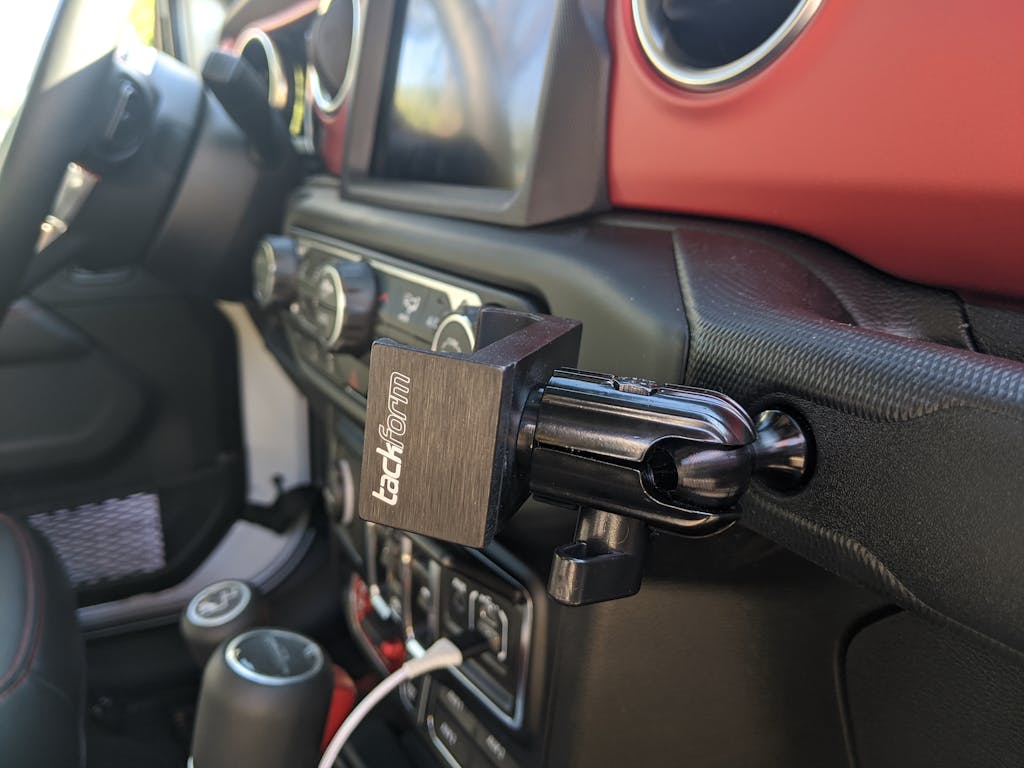 AMPS Phone Mount Spring Loaded Cradle Enduro Series Tackform