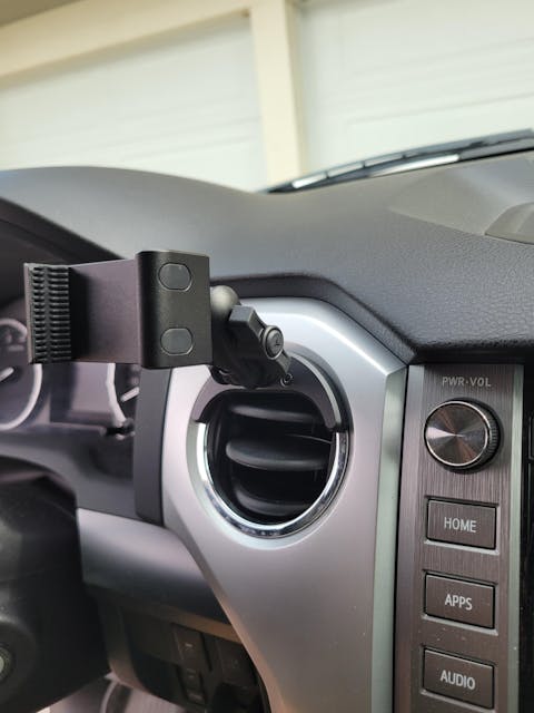 LINK™ Vent Mount Bracket With Magnetic Phone Holder | Short Reach | 2016-2023 Toyota Tacoma and 2014-2021 Toyota Tundra