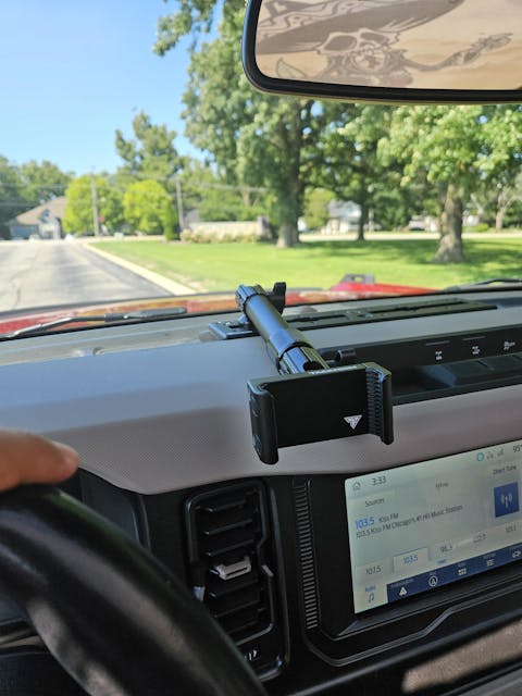 TRAXX™ - Fast Track Dash Bracket With 20LITE Phone Mount | Telescoping Arm | 2021-2025 Ford Bronco & Bronco Raptor (Non-Sport)