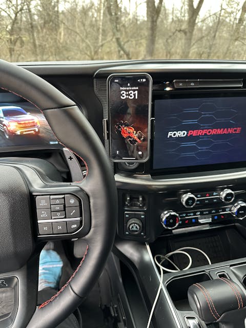 LINK™ Vent Mount Bracket With 17mm Ball | 2021-2025 Ford F-150 and Raptor