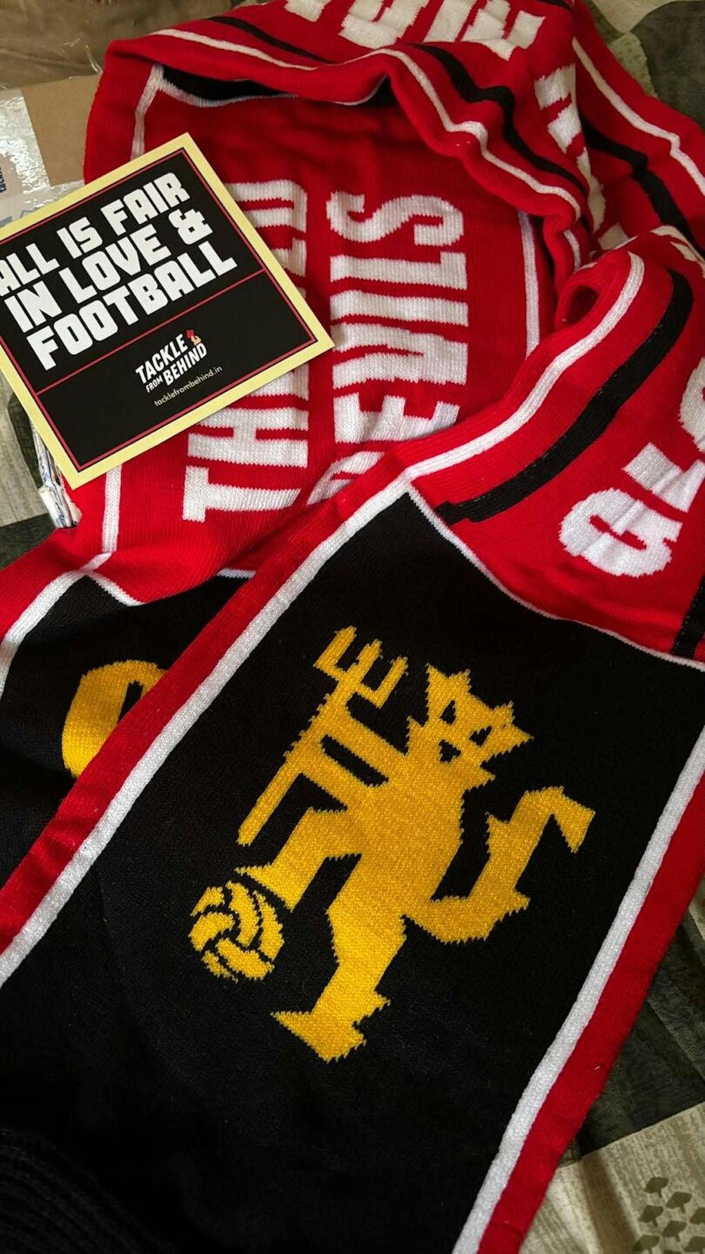 Man United Knitted Football Scarf