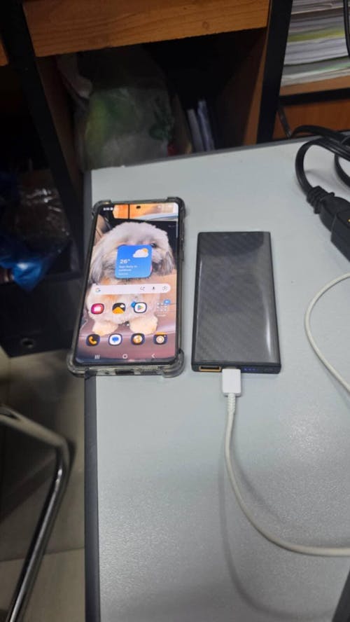 Nitecore CARBO 10000 mAh Ultra Lightweight Carbon Fiber Power Bank