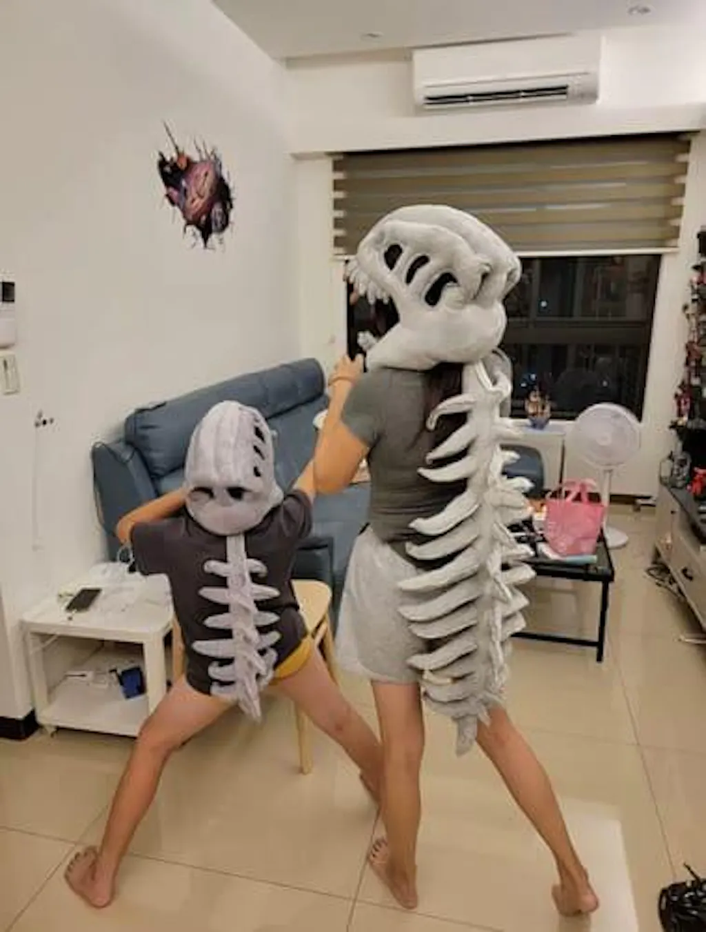 Fossil Snug - The Oddly Satisfying Cushion