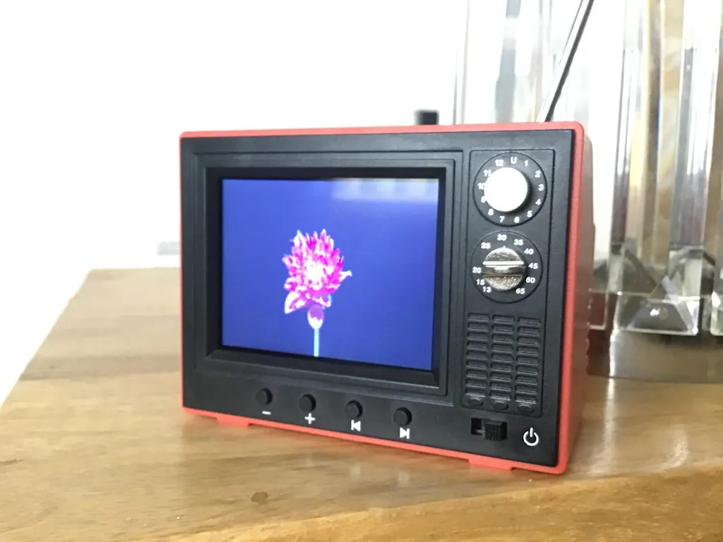 USB Rechargeable Mini Dollhouse TV with LCD Screen