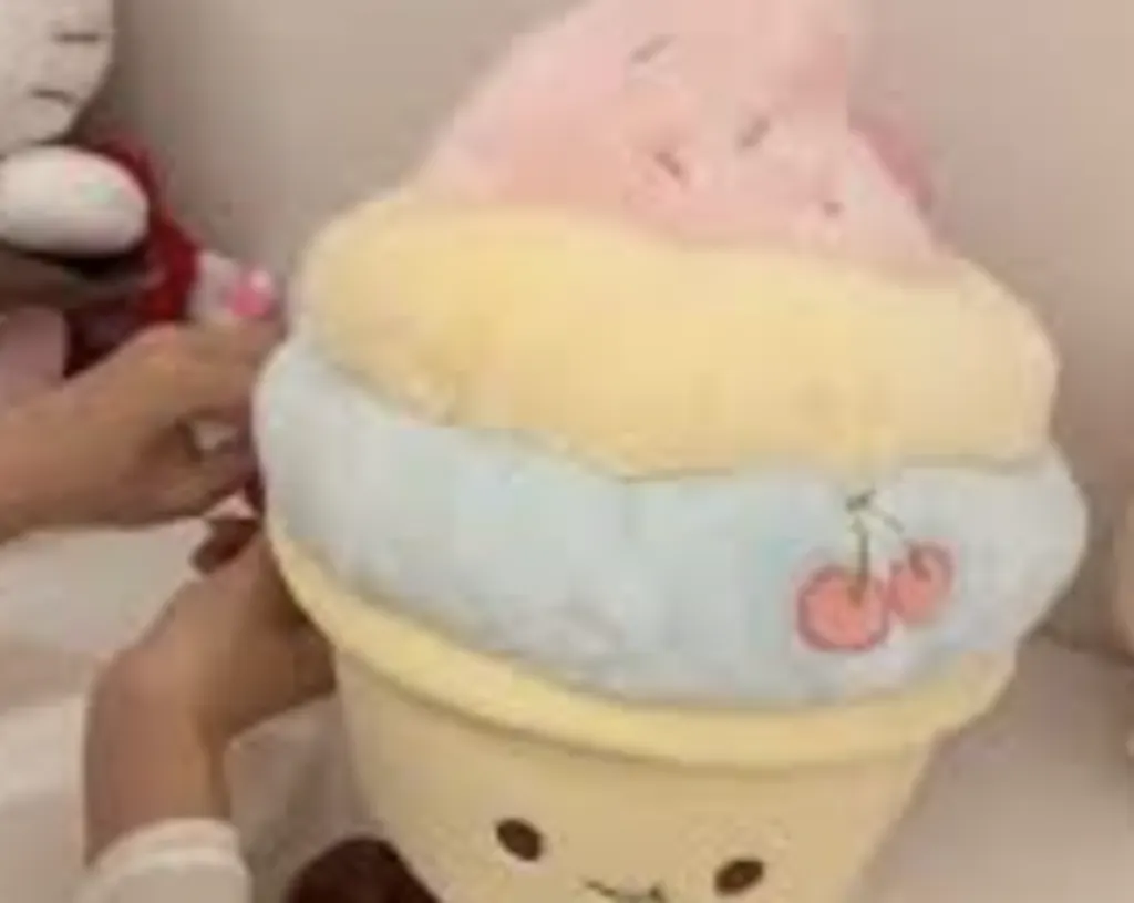 Cute Stuffed Cupcake Plush Toy