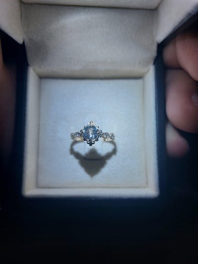 Aura Vintage Beyaz Topaz Pırlanta Altın Yüzük
