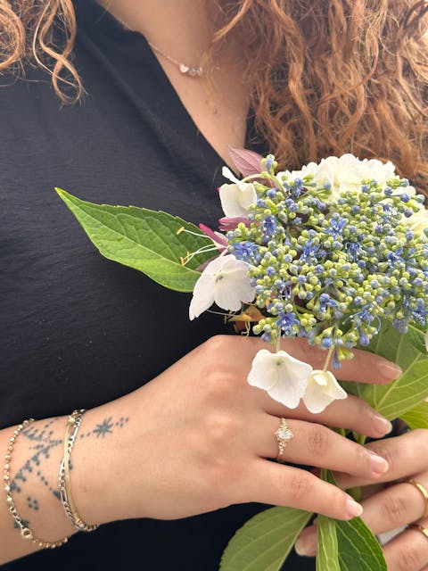 Astra Vintage Beyaz Topaz Pırlanta Altın Teklif Yüzüğü