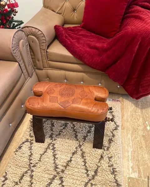 Tabouret Marocain Pliable en Bois & Cuir Naturel