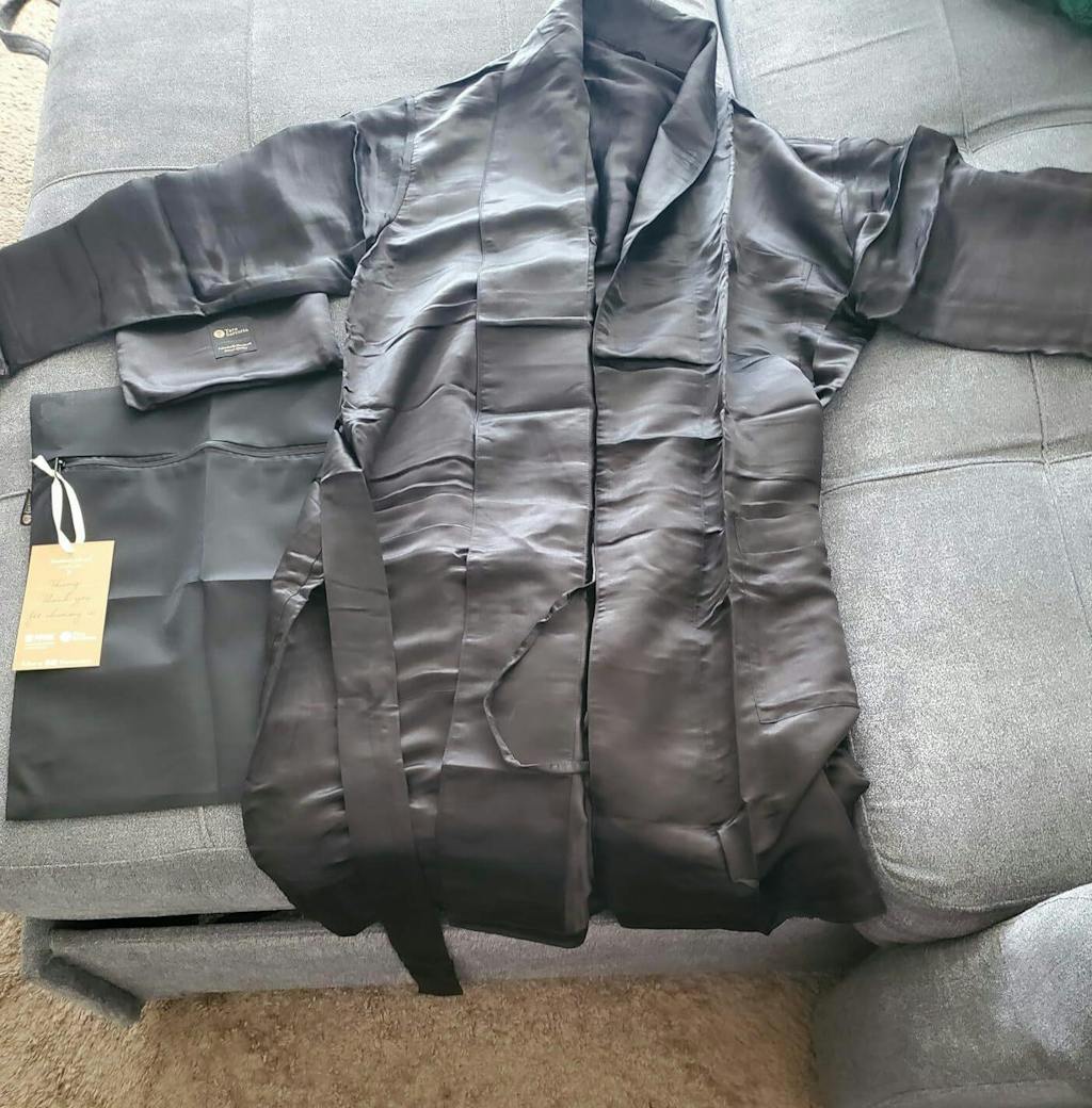 Luxury Artisan Silk Robes For Men, Washable Natural Mulberry Silk ...