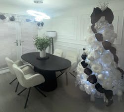 Bonito Dining Table & 4 Alberta Chairs