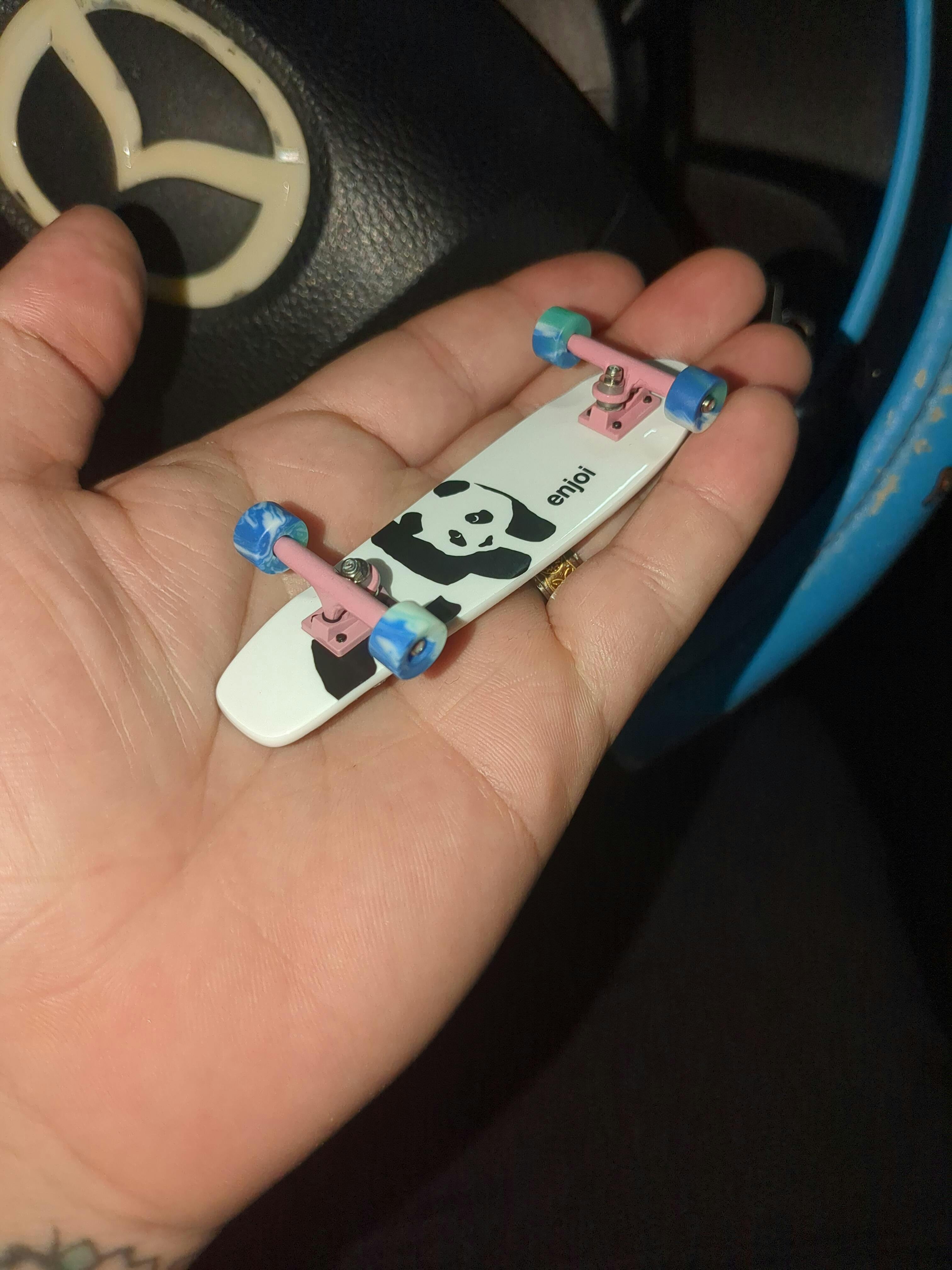 32mm Prodigy Gen2 Pro Fingerboard Trucks - Pink Colorway