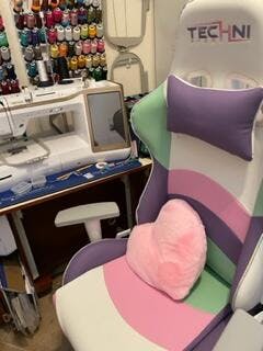 Kawaii Gaming Chair with Heart Lumbar Pillow | Cute Gaming Chair