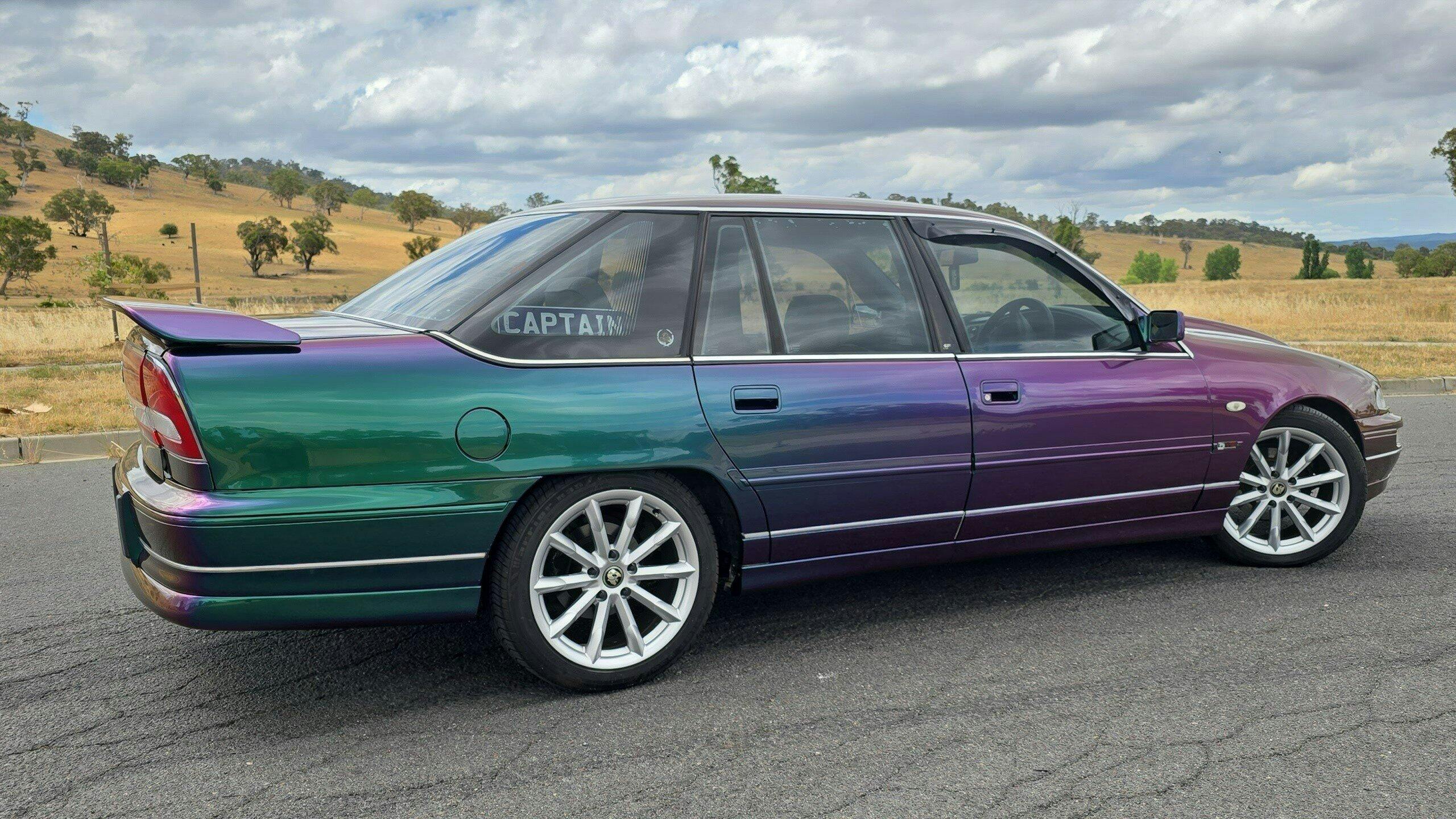 Down Low colorblind G RAP 未開封 RARE Color Shift Green Galaxy Vinyl Wrap (RD15-HD) – Teckwrap International