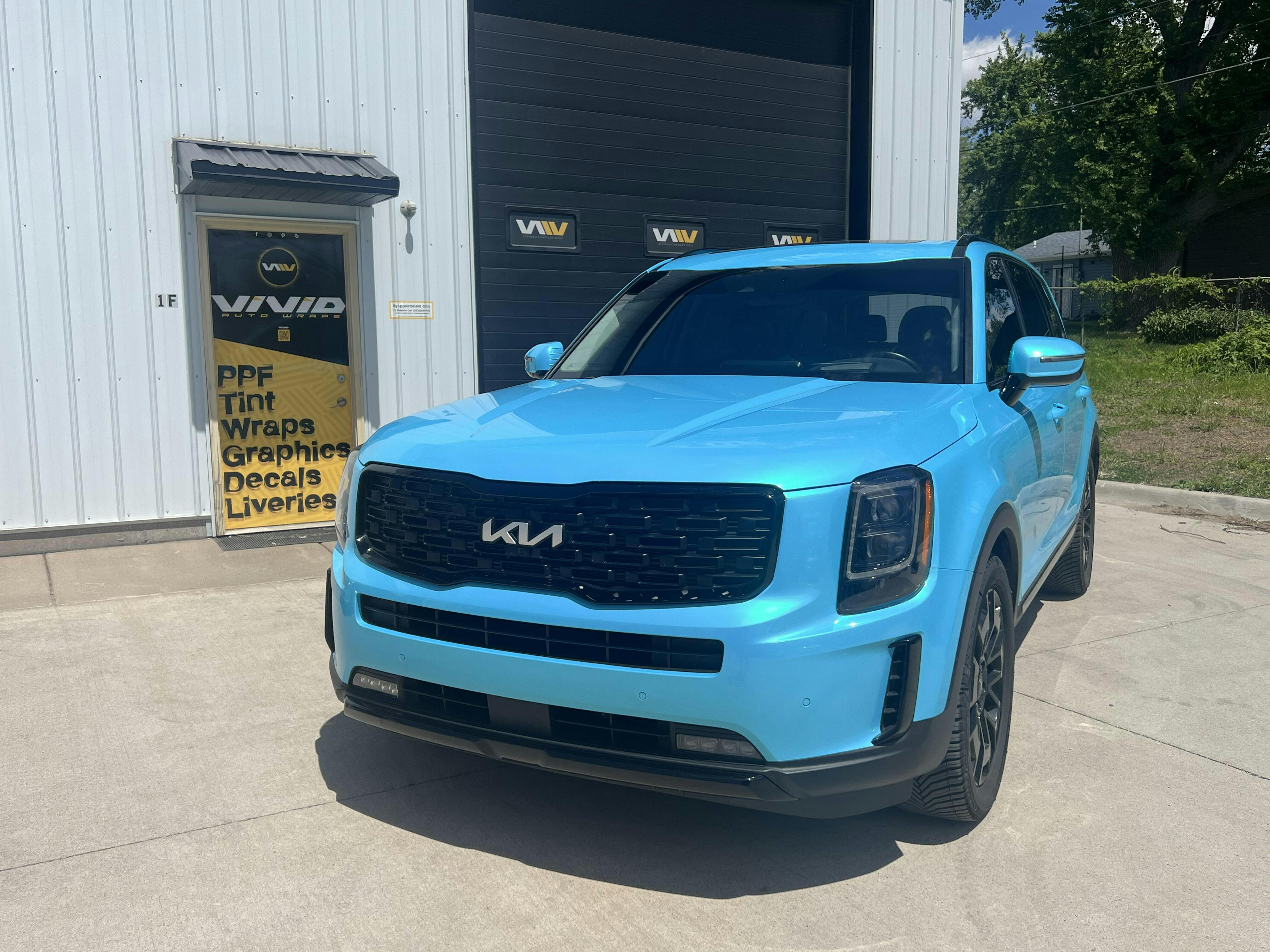 リバティウォーク　メタリックブルー Gloss Caribbean Blue Vinyl Wrap (RB09-HD) – Teckwrap International