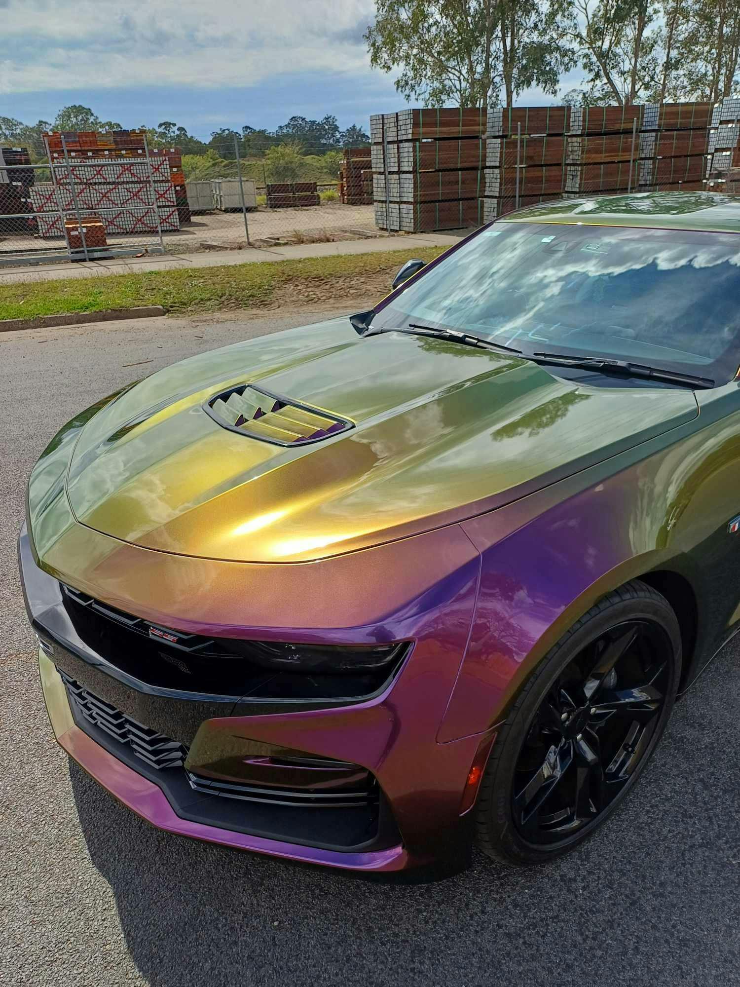 Gloss Color Shift Chameleon Crazy Grape Vinyl Wrap (RD18-HD