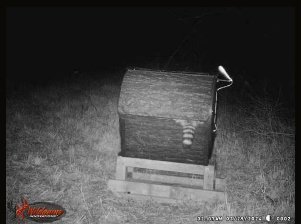 Deer Feeder Defender Kit