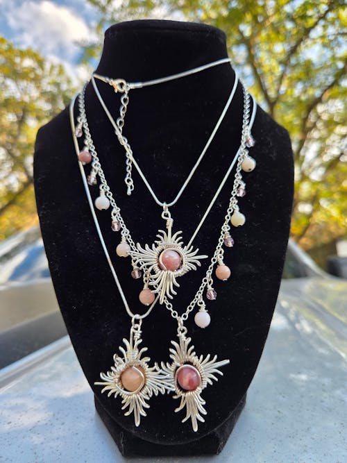 Peruvian Pink Opal · Smooth · Round · 6mm, 8mm, 10mm