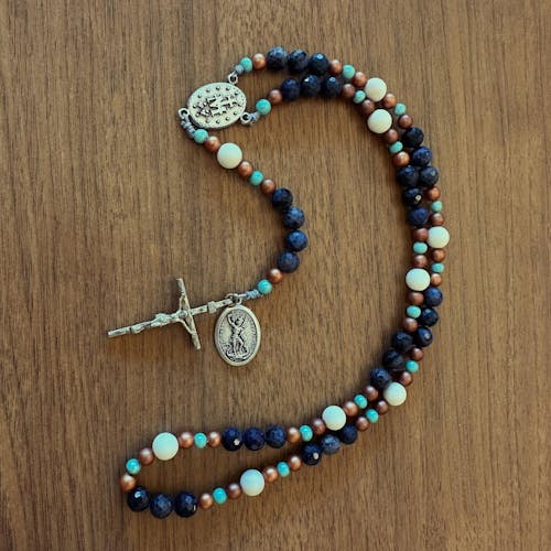 Dumortierite · Faceted · Round · 6mm, 8mm, 10mm