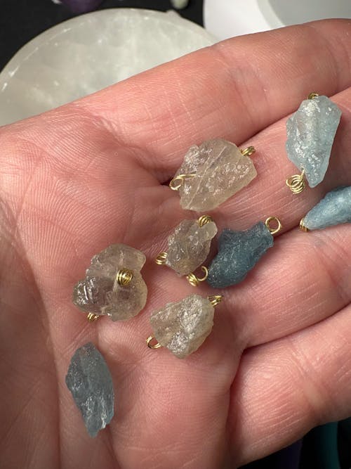 Labradorite · Rough Raw · Nugget · 10mm, 12mm