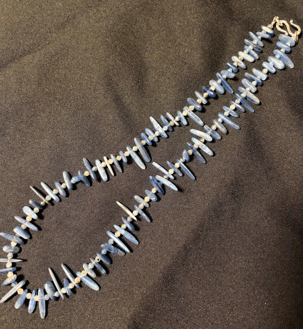 Blue Kyanite · Smooth · Sticks · Graduated 12mm to 22mm