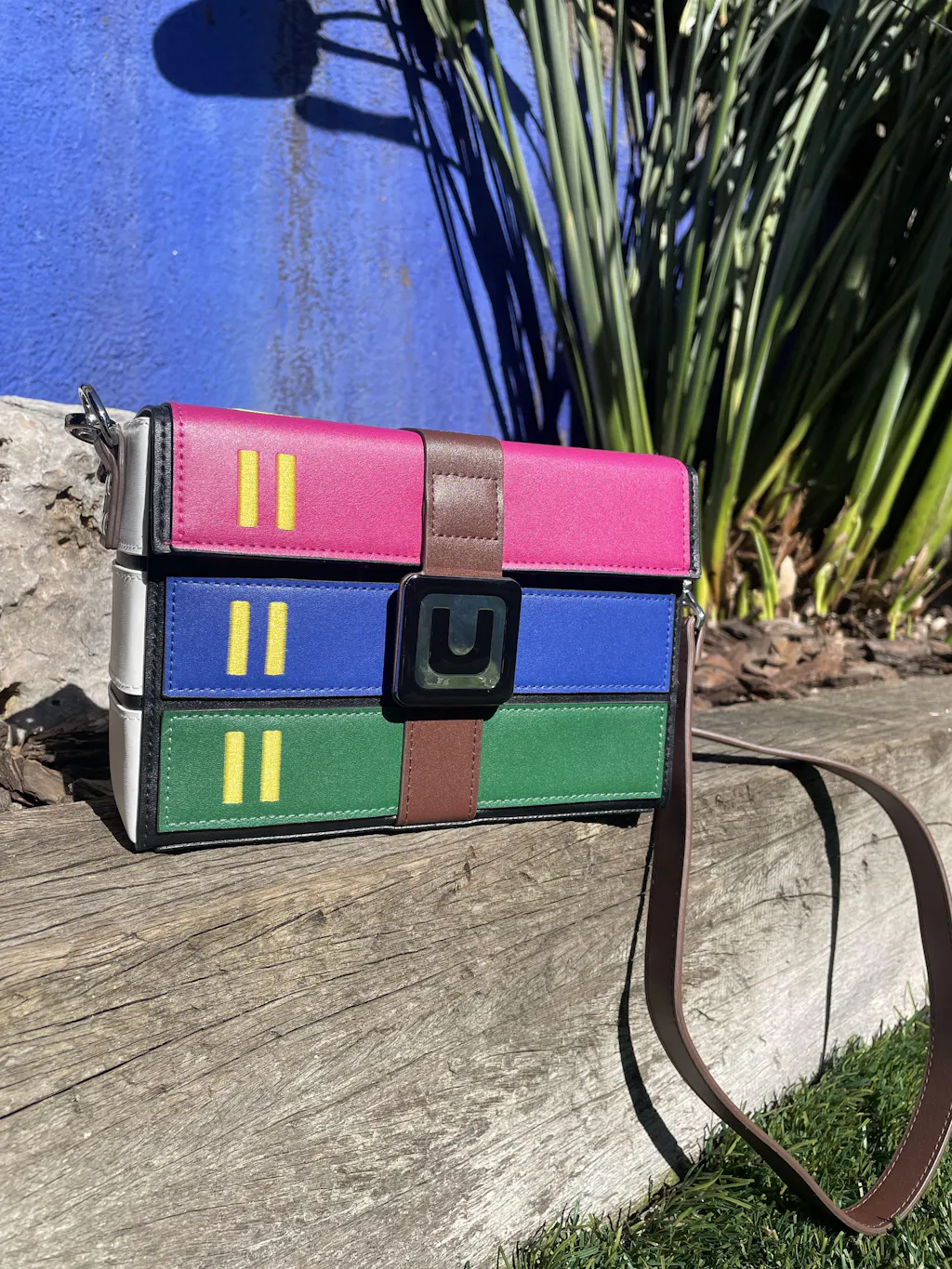 WinRAR ARCHIVE MESSENGER BAG – tern®
