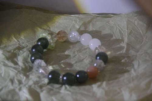 翠影の丘｜グリーンルチルクォーツ × チタンオーラクォーツブレスレット