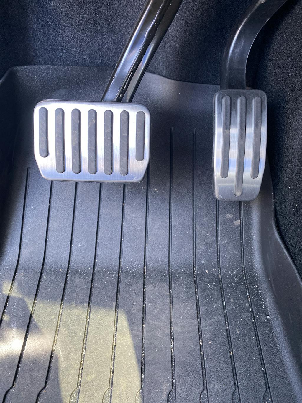 Tesla Model Y / Model 3 Foot Pedals TESMANIAN
