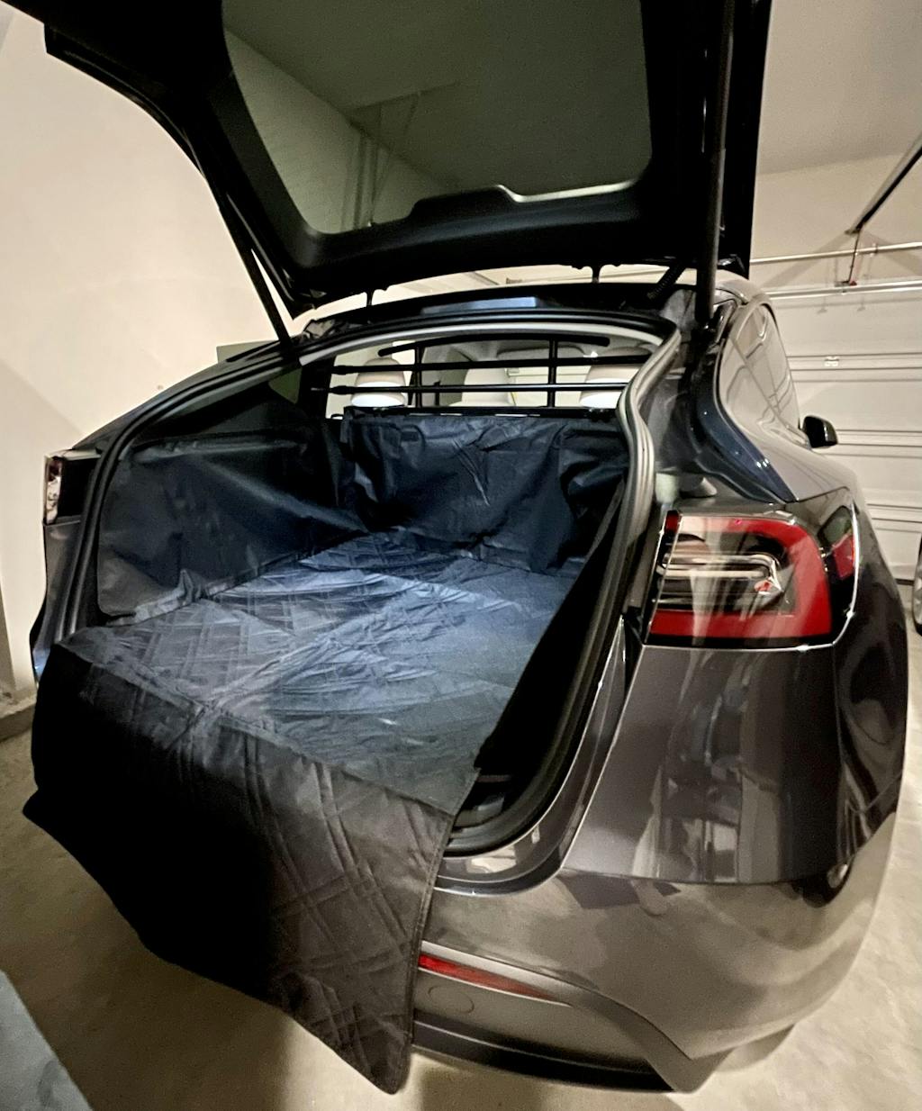 Pets Dog Seat Cover for Tesla Model Y & Model 3 TESMANIAN