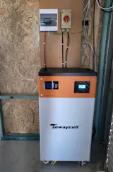 Tewaycell 15KWh All in One Battery 48V 51.2V 300Ah Mobile ESS Built-in 5kw Hybrid Off-grid Single Phase Inverter,BMS,Equalization Module