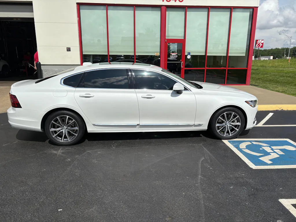 RTX Contour 18x8 42 Gunmetal Machined 5x108mm 63.4mm