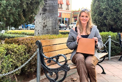 Thafael Crossbody Travel Bag – Anti-Theft, Vegan Cactus Leather (Limited Edition)