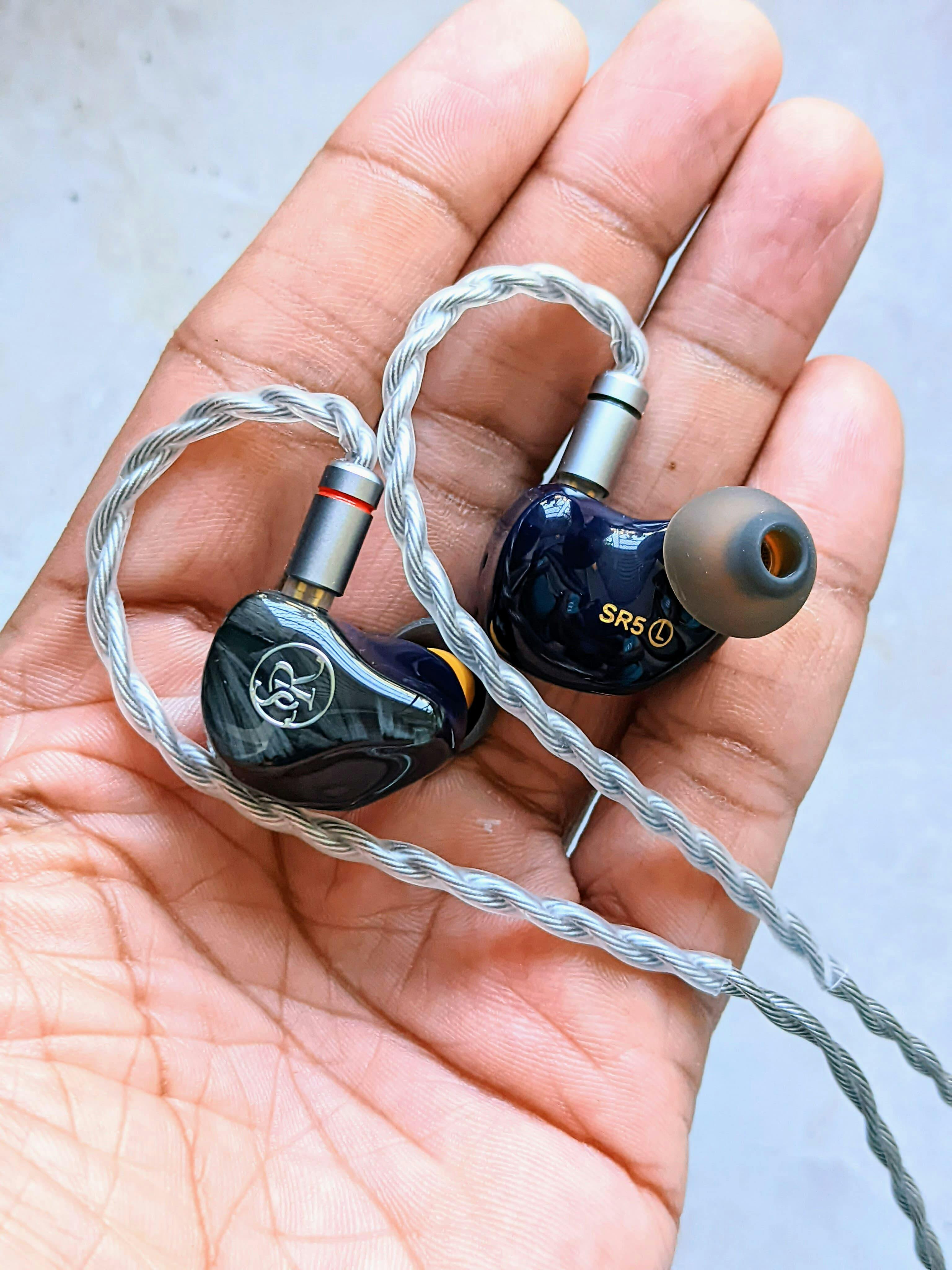 SoundRhyme SR5 リケーブル可能イヤホン Soundrhyme SR5