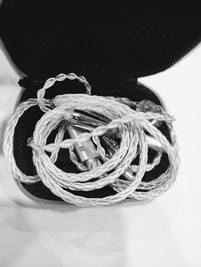 AUDIOCULAR C03 8-Core Silver-Plated Cable with 3.5mm Jack & Built-In Microphone For IEMs