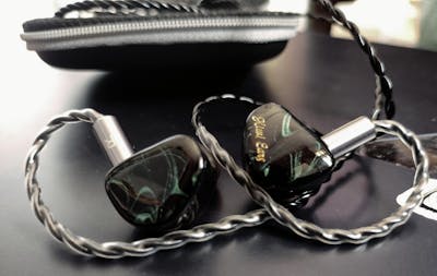 Kiwi Ears Cadenza IEM